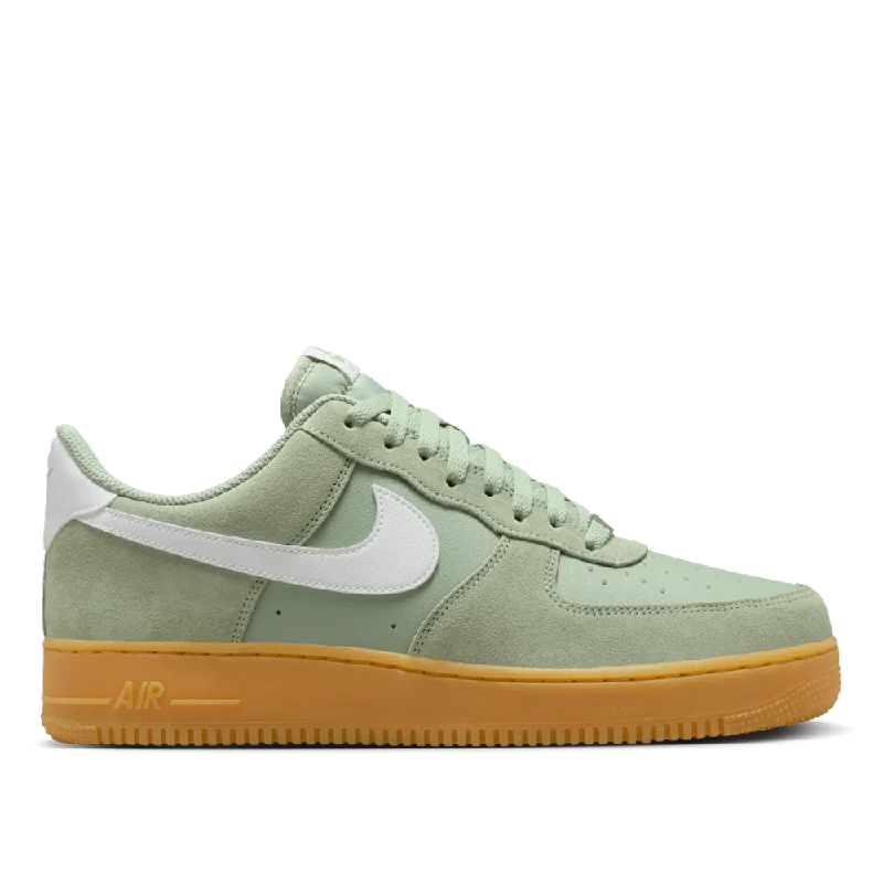 Nike Men's Air Force 1 '07 LV8 Shoes